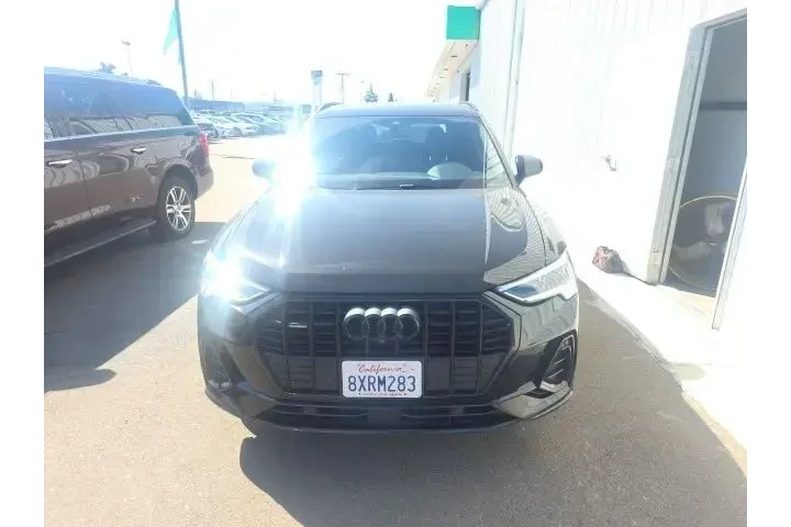 $18999 : Audi Q3 2021 AWD quattro S l image 2