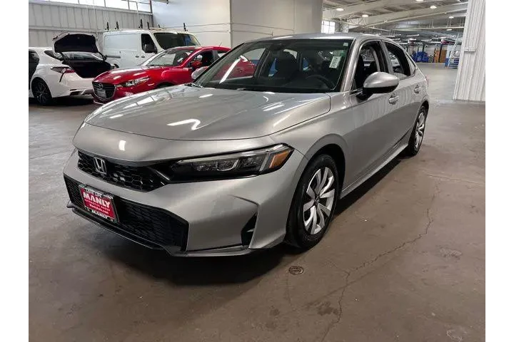 $25445 : Honda Civic 2025 LX 4dr Seda image 7