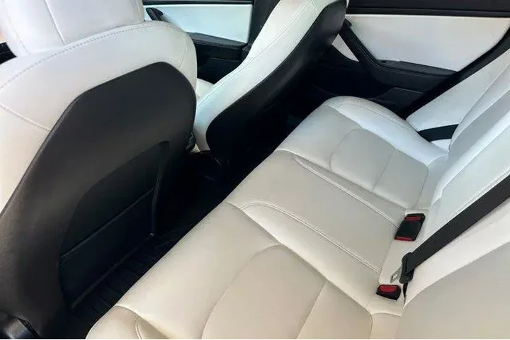 $18900 : Tesla Model 3 2020 Standard image 7