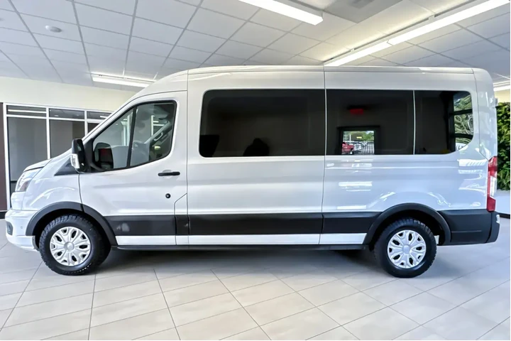 $28495 : Ford Transit 2023 350 XL 3dr image 7