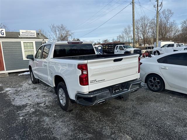 $38000 : 2022 Silverado 1500 LT image 5