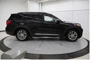 $22104 : Ford Explorer 2021 XLT 4dr S thumbnail