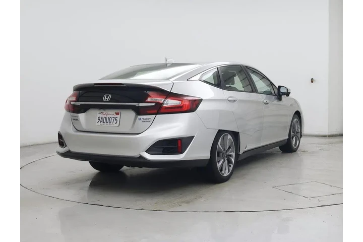 $17998 : Honda Clarity Plug-In Hybrid image 8