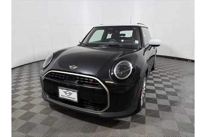 $28423 : MINI Hardtop 2 Door 2025 Coo image 3