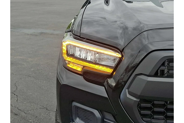 $36000 : Toyota Tacoma 2021 4x4 TRD P image 9