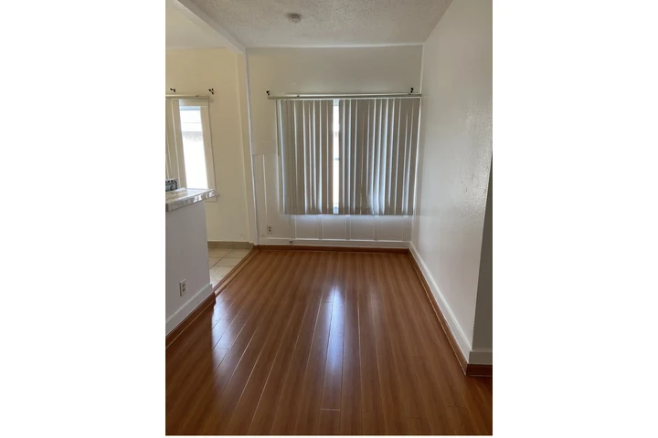 $1000 : Bonito single SAN PEDRO CA image 2