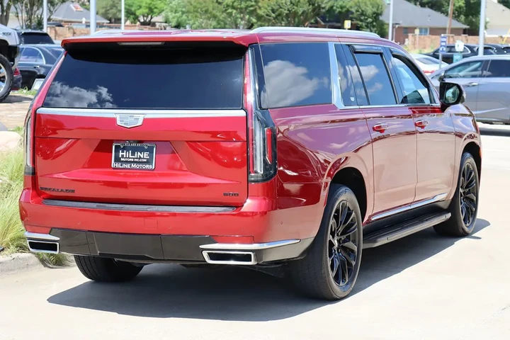 $64545 : 2021 Escalade ESV Premium Lux image 10