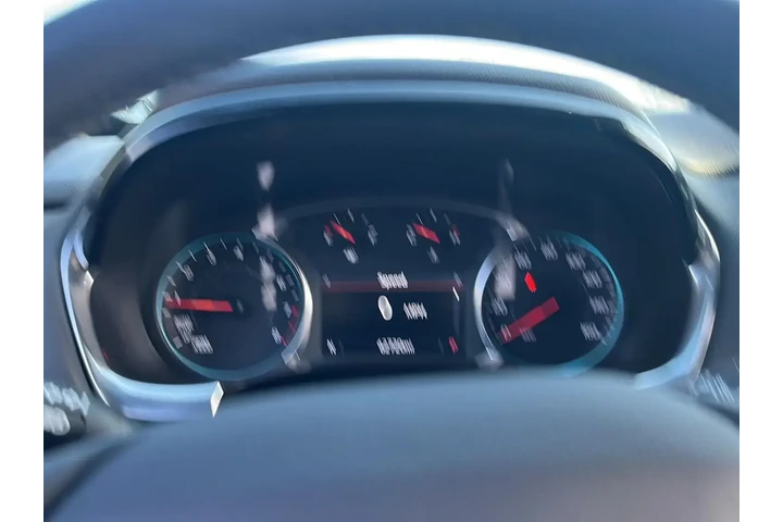 $27965 : Chevrolet Traverse 2023 LT C image 7