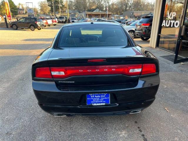 $9999 : 2014 Charger SE image 6