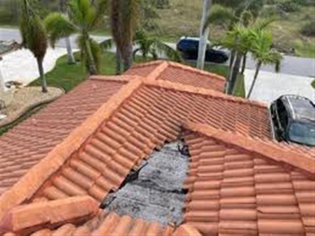 Roof replacements and repair image 5