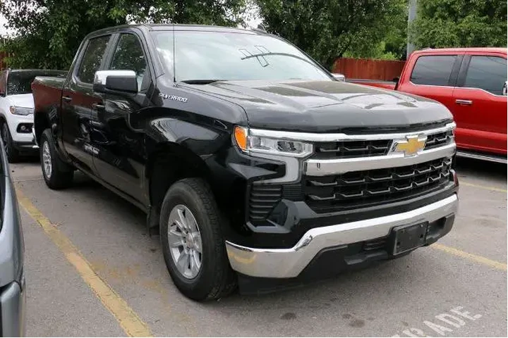 $39900 : Chevrolet Silverado 1500 202 image 4