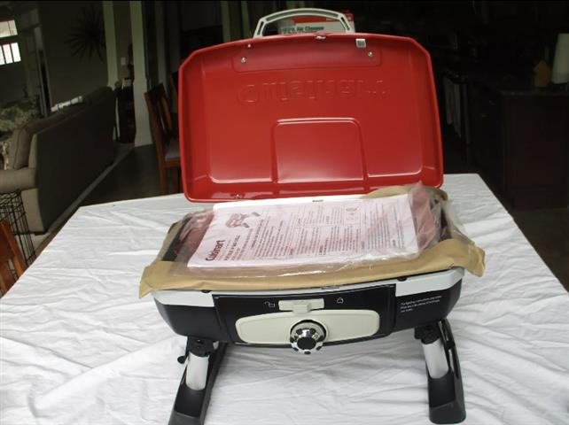 $350 : My Outdoor Gas Grill For Sale image 1