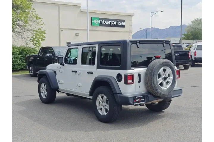 $20580 : Jeep Wrangler Unlimited 2020 image 5