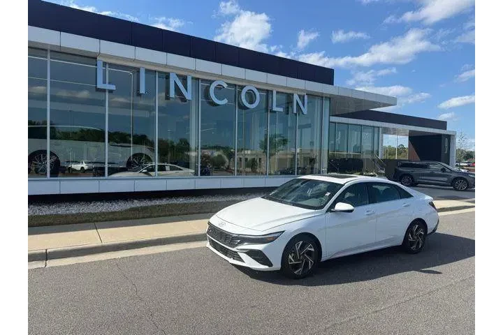 $21440 : Hyundai ELANTRA 2025 SEL Con image 1