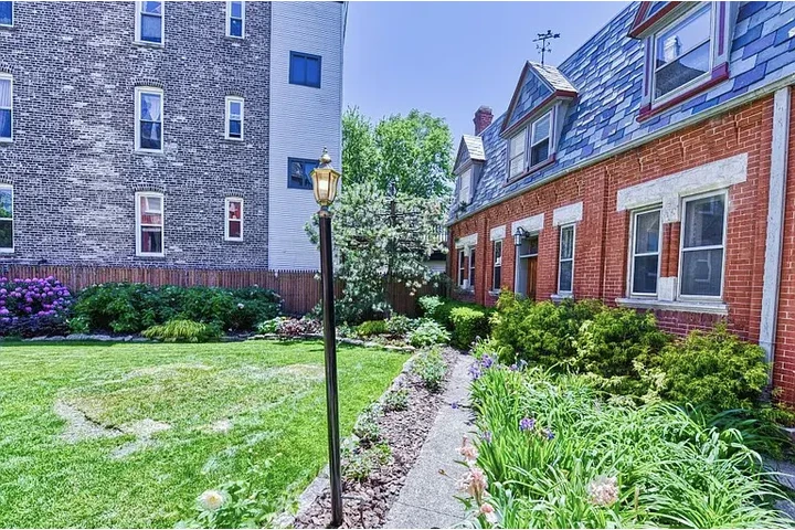 $1250 : HOUSE FOR RENT IN CHICAGO IL image 8
