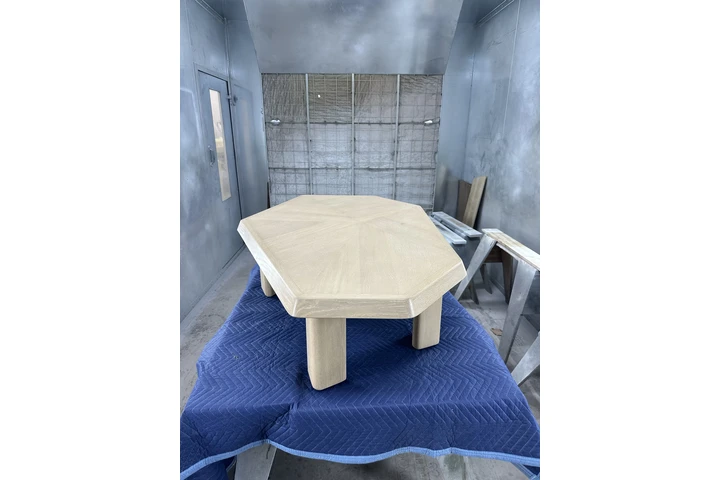 ayudante de pintor de muebles image 2