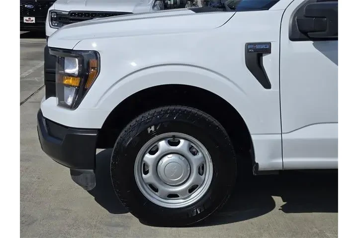 $25400 : Ford F-150 2023 4x2 XL 2dr R image 8