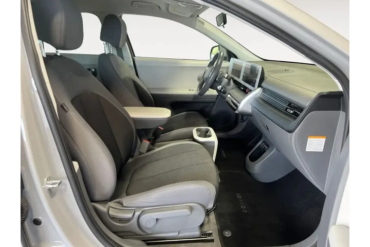 $21000 : Hyundai IONIQ 5 2022 SE 4dr image 3