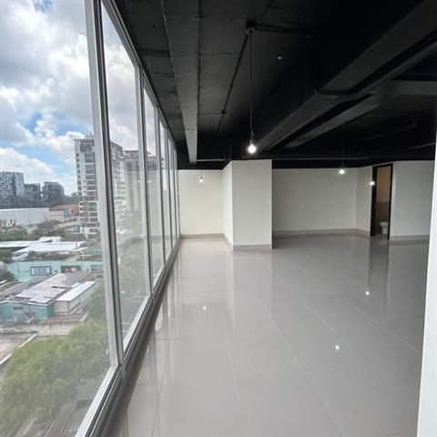 $2100 : En renta Oficina en Edificio, image 6