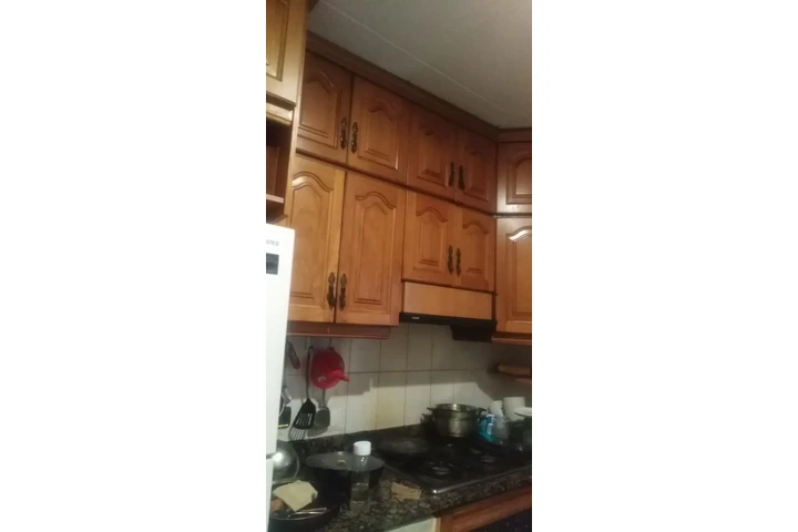 $330000 : venta de pisos en esplugues de image 5
