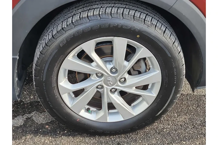 $13828 : Hyundai TUCSON 2019 AWD SE 4 image 8