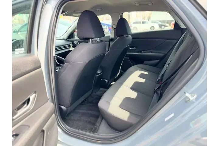 2021 HYUNDAI ELANTRA2021 HYUN image 8