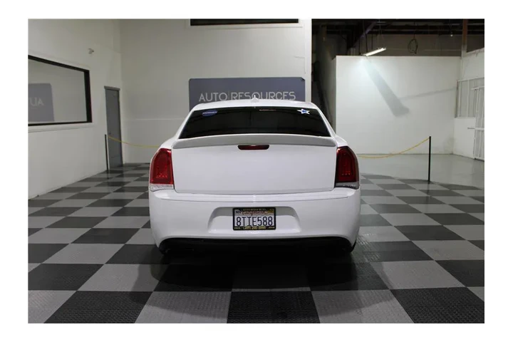 $16699 : 300 2019 image 4