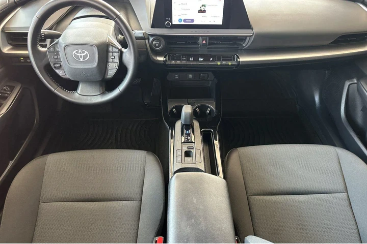 $23500 : Toyota Prius 2023 LE 4dr Hat image 6