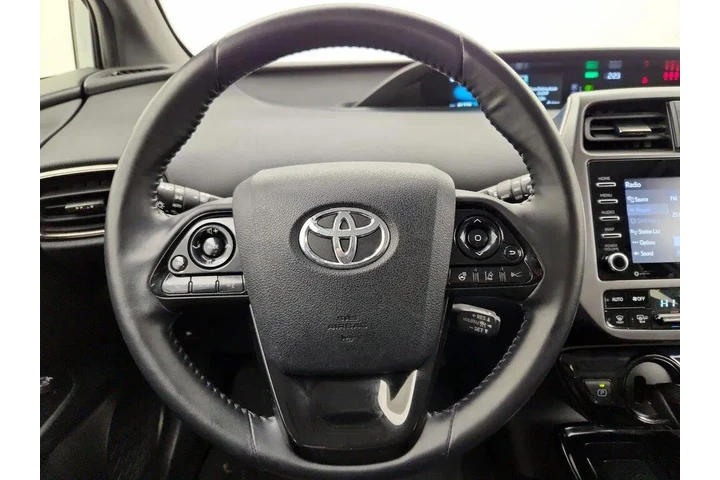 $19998 : Toyota Prius 2021 XLE 4dr Ha image 10