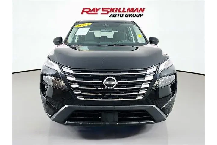 $25988 : Nissan Rogue 2025 SV 4dr Cro image 2
