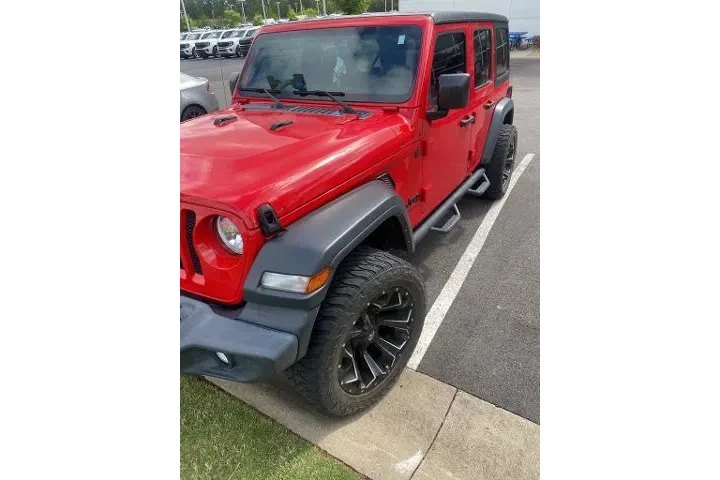 $27520 : Jeep Wrangler 2023 4x4 Sport image 2