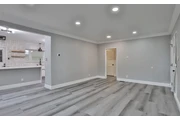 $750 : charming Spanish-style Home thumbnail
