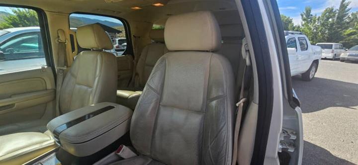 $10777 : 2007 Escalade image 7