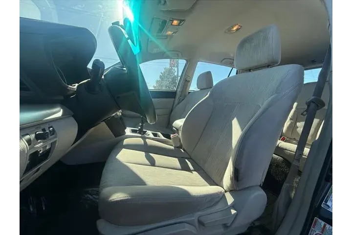 $8500 : Subaru Outback 2013 AWD 2.5i image 10