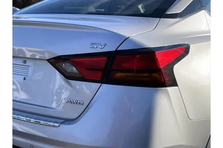 $15995 : Nissan Altima 2019 AWD 2.5 S image 5