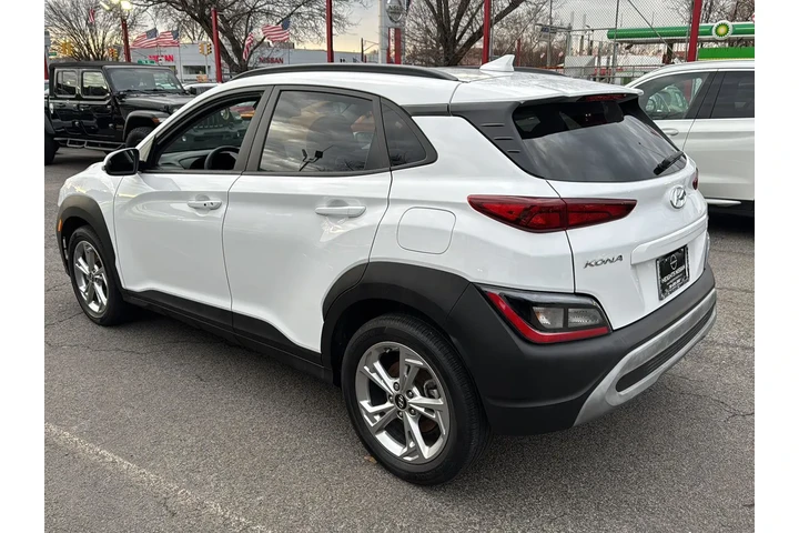 $18990 : Hyundai KONA 2023 AWD SEL 4d image 5
