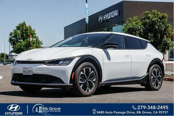 $23777 : Kia EV6 2023 Wind 4dr Crosso image 1