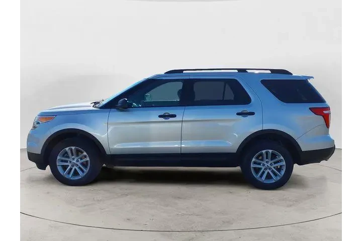 $14961 : Ford Explorer 2015 AWD Base image 2