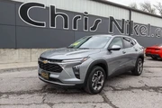 2025 Trax FWD 4dr LT