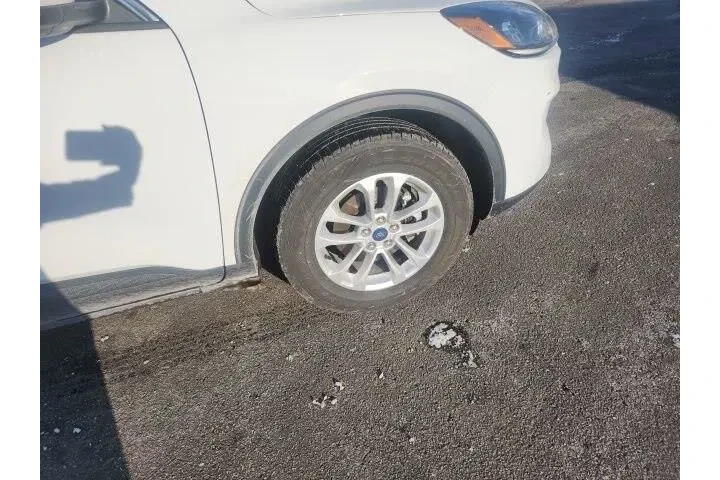 $17500 : Ford Escape 2020 AWD SE 4dr image 8