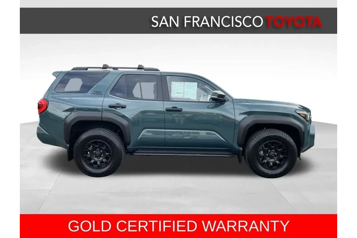 $1810 : Gold Certified2025 4Runner TR image 6