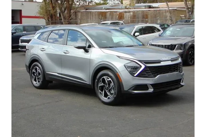 $25033 : Kia Sportage 2025 LX 4dr SUV image 1