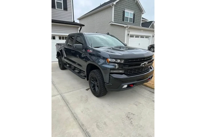 $42000 : Chevrolet Silverado 1500 202 image 1