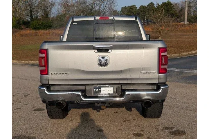 $30999 : Ram 1500 2019 4x4 Laramie 4d image 8