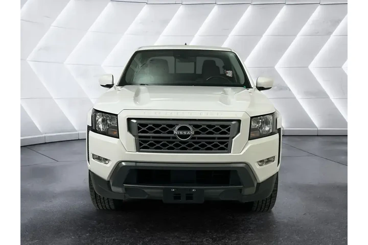 $27321 : Nissan Frontier 2022 4x2 SV image 2