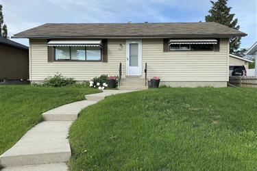 Cozy Acadia Home on a Beautifu en Calgary