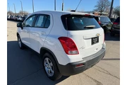 $4980 : 2015 Trax AWD 4dr LS w/1LS thumbnail