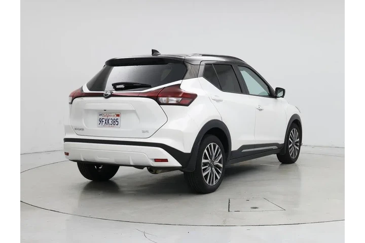 $19998 : Nissan Kicks 2023 SR 4dr Cro image 8