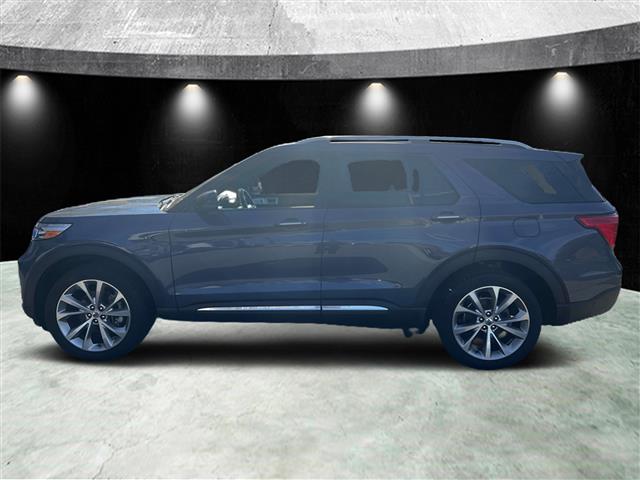 $33985 : Pre-Owned  Ford Explorer Plati image 7