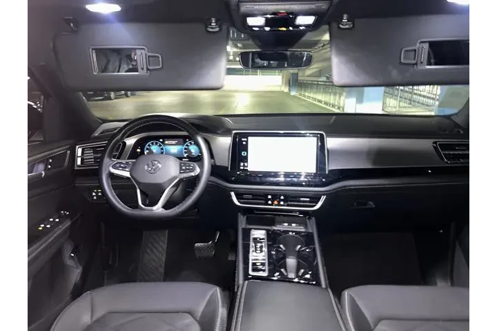 $28995 : Volkswagen Atlas Cross Sport image 6